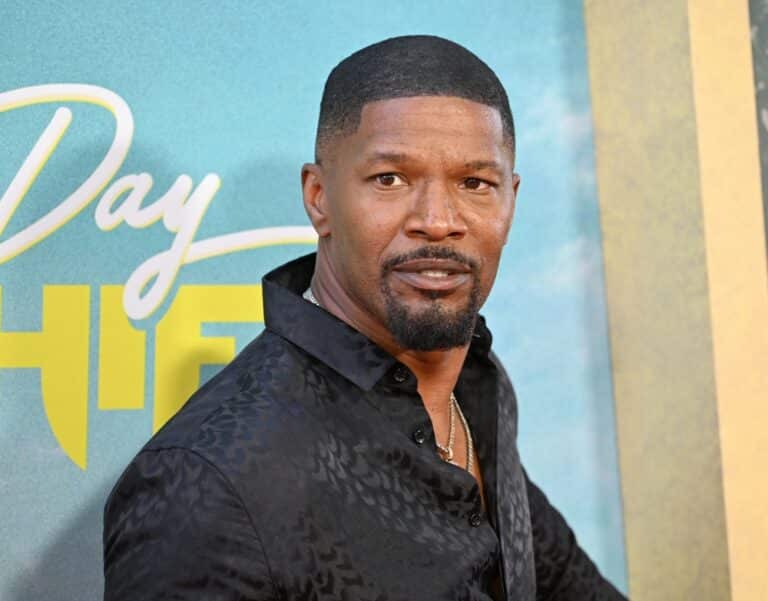 Jamie Foxx says he’s ready to break silence about mysterious hospitalization: “I’m gonna tell you what happened…”