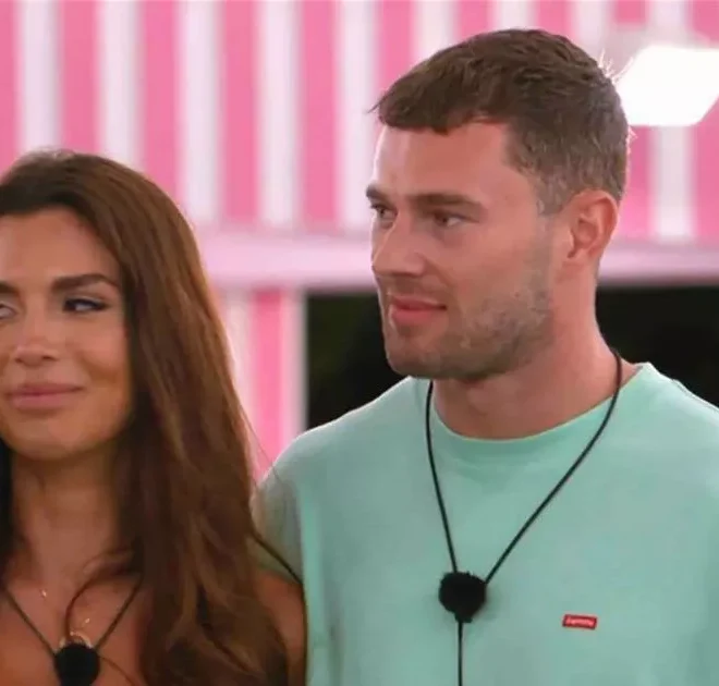 Curtis Pritchard’s mum comes to his defence after ‘unfair’ Love Island treatment