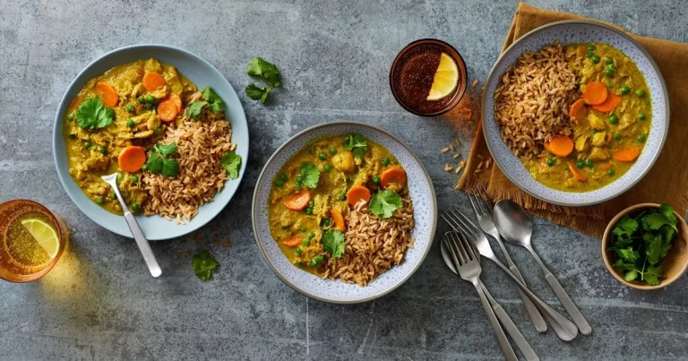 Joe Wicks’ ‘best-ever’ slow cooker chicken curry – in just 4 steps