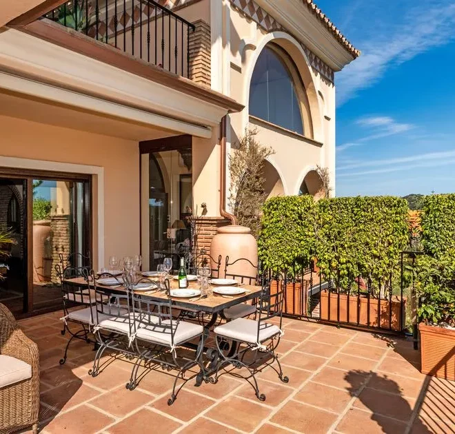 Make the most of those Spanish vibes with a vacation in VRBO’s lavish holiday home of the year