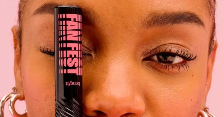 Debenhams money-saving bundle gives you a full-size Benefit mascara for £8