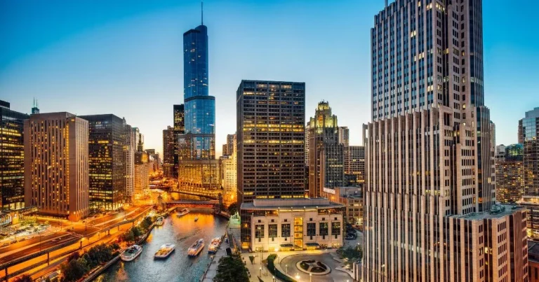 ‘I ate at the Chicago restaurants from The Bear including Mr Beef – this unusual food pairing blew me away’