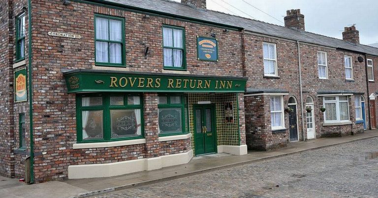 Coronation Street character’s secret exposed after exit confirmed