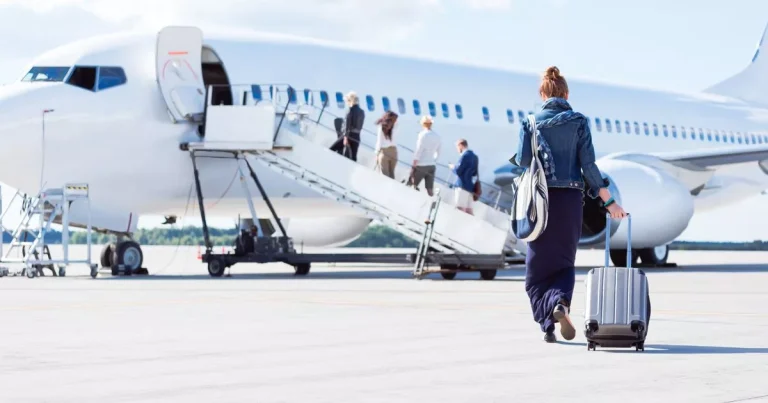 Flight attendant shares hack to carry extra bag for free