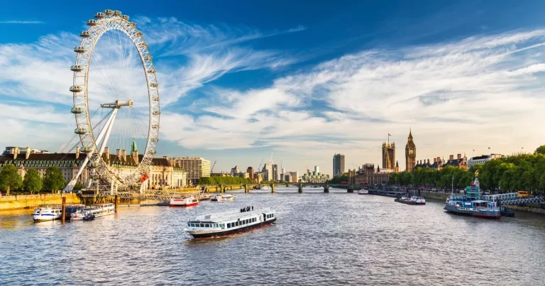 ‘I stayed in London’s best hottest hotel – with golden baths and dancing on tables’
