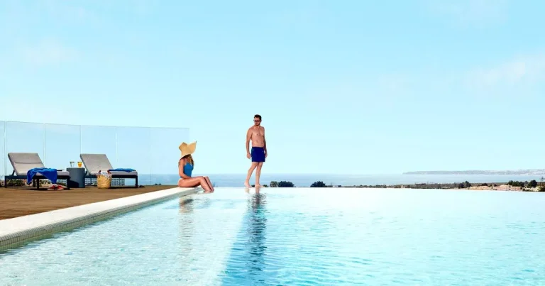 ‘I went to Portugal’s top medi-spa for a detox and burned 600 calories each day in the spa’