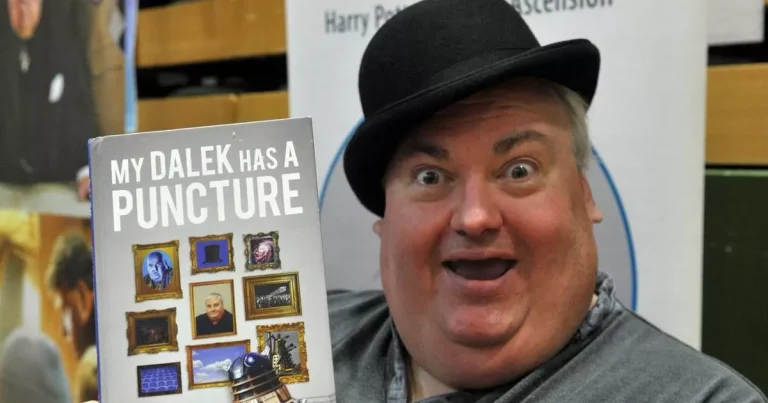 Harry Potter and Doctor Who star Simon Fisher-Becker dies aged 63 as tributes pour in