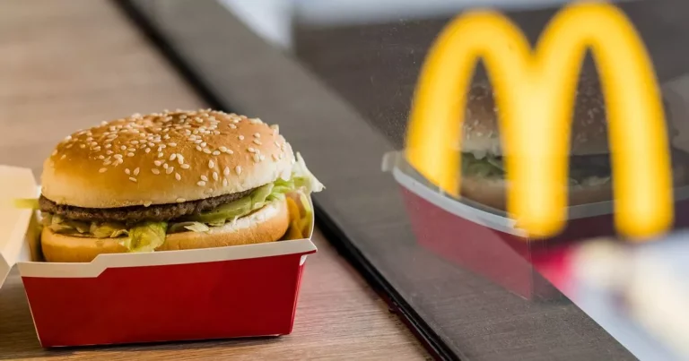 How you can recreate Big Mac recipe at home as McDonald’s shuts down – and there’s a recipe for KFC gravy to...