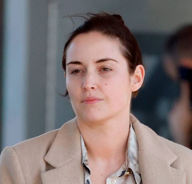 Downcast Jacqueline Jossa seen without wedding ring amid Dan Osborne ‘split crisis talks’