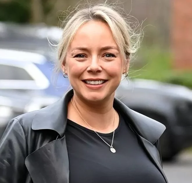 Coronation Street stars show off blossoming baby bumps in stunning pics after announcing pregnancies