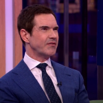 Jimmy Carr takes swipe at Peter Kay as he addresses heckling on stage