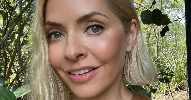 Holly Willoughby’s glow-boosting tinted SPF she wore while filming Celebrity Bear Hunt is now on sale