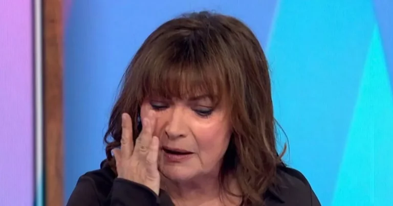Lorraine Kelly addresses ‘swollen face’ after ITV viewers left concerned