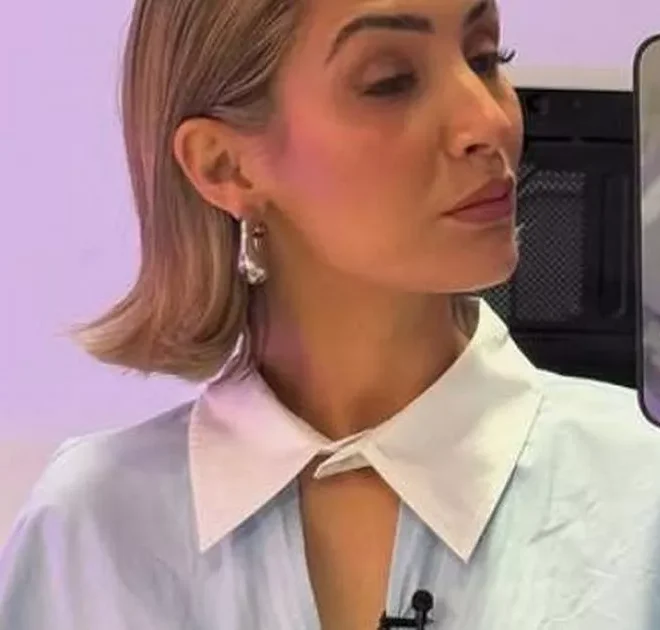 Frankie Bridge’s Loose Women shirt has a clever bodysuit attached for a perfect tucked-in look
