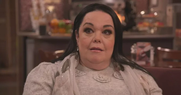 Emmerdale legend Lisa Riley issues warning after being targeted by ‘devastating’ scam