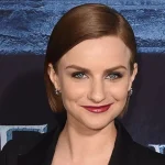BBC Faye Marsay’s life away from Ten Pound Poms – unexpected hobby to ‘difficult’ move