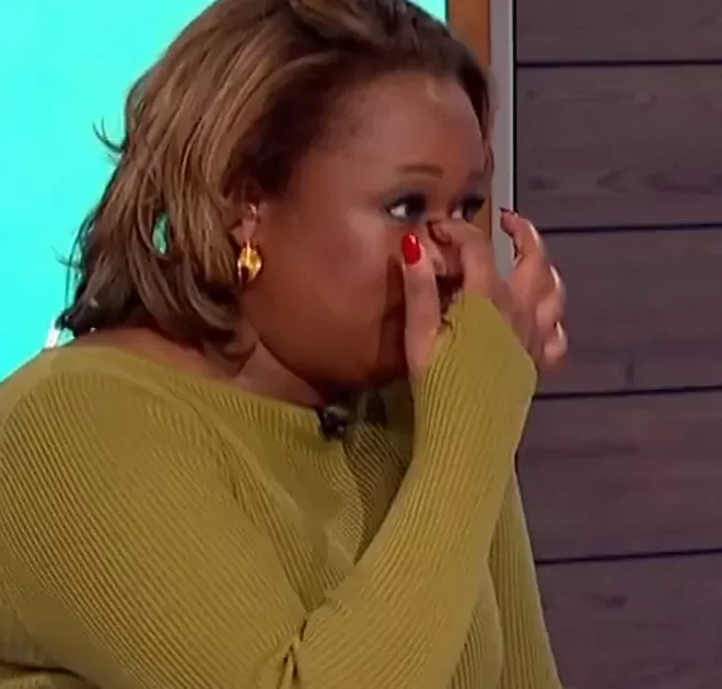 Loose Women star interrupts show and chokes back tears as she announces death of close friend