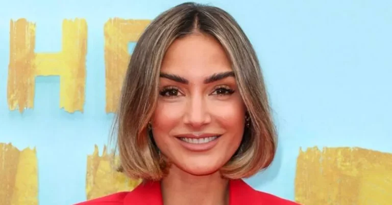 Frankie Bridge’s Ninja air fryer reduced by £70 in early Black Friday sale with fans calling it ‘the best&#8...