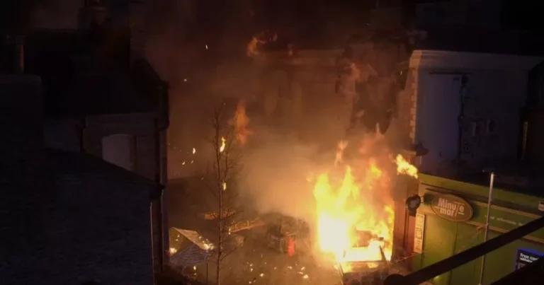 EastEnders fans ‘rumble’ terrifying next disaster after Queen Vic explosion
