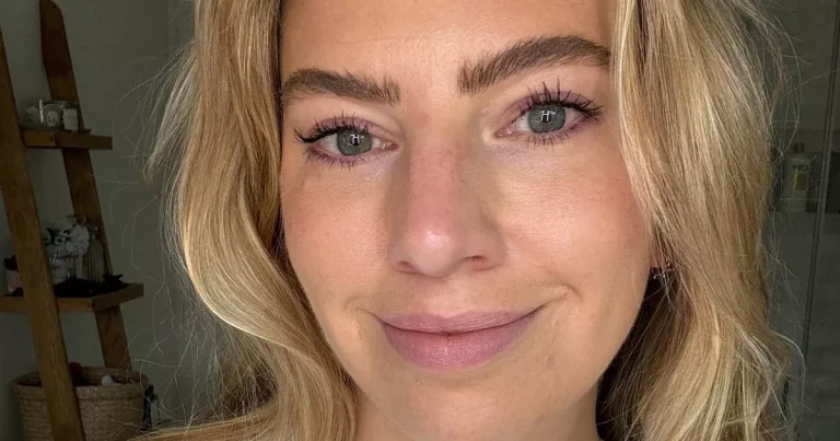 ‘This is the only moisturiser I’ll use on my blemish-prone skin and it now has 20% off’