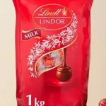 Lindt’s 1kg pouch of Lindor Truffles is £5 cheaper than Tesco in early Black Friday sale