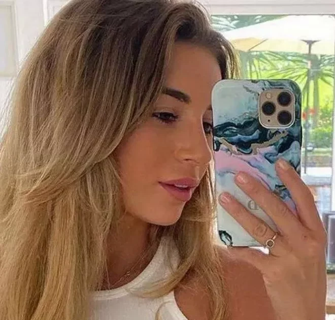 Natural body wash loved by Dani Dyer has shoppers ‘blown away’ as it’s great for sensitive skin