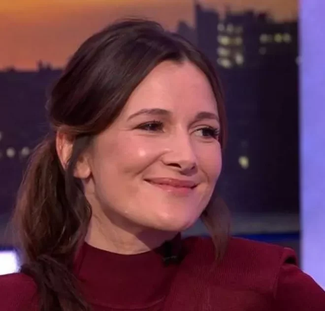 Bridget Jones star shares Fiona Bruce ‘cocktail’ secret during The One Show appearance