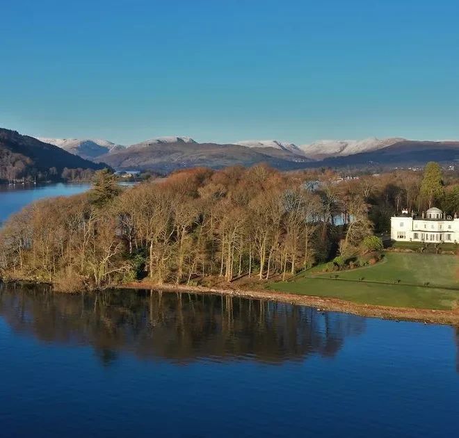 ‘I found the most romantic hotel in the Lake District with a hot tub and spa deal in your room’