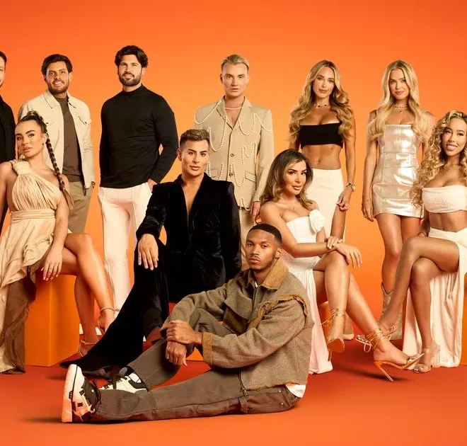 TOWIE chaos as unexpected fling ruffles feathers and couple confirm heartbreaking split