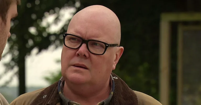 Emmerdale fans only just realising Paddy Kirk actor has famous wife who is his co-star