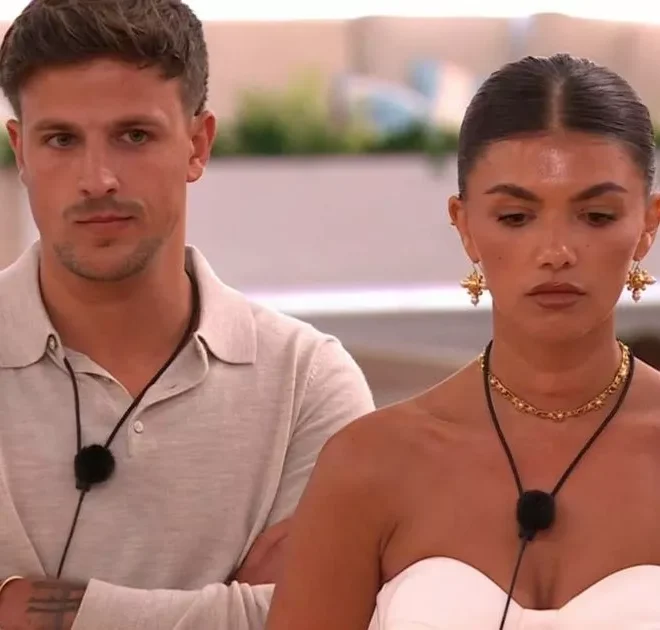 Get Samie Elishi’s stunning Love Island All Stars white corset top and trousers look