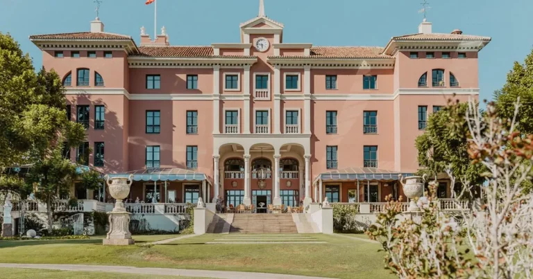 I’ve found the best spa in Marbella for a weekend break– and the weather is still hot in autumn