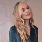 Fearne Cotton ‘can’t stop wearing’ her ‘comfy and smart’ velvet trouser suit
