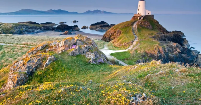 ‘I went to Kate and Wills’ beloved Anglesey and had the best fish and chips ever’