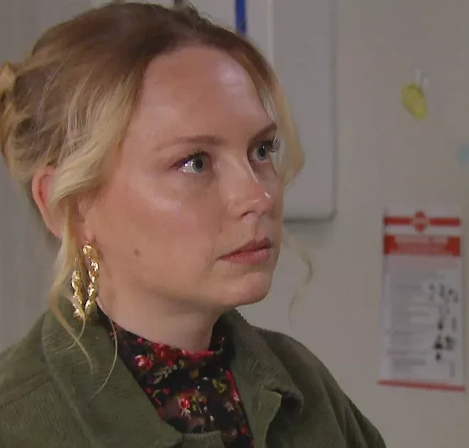Emmerdale’s Amy Wyatt star quizzed over soap death ‘plot hole’ after tragic exit