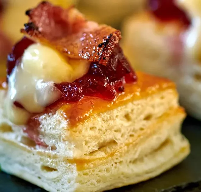 Brie and cranberry vol-au-vents ready in just 10 minutes – recipe