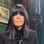 Claudia Winkleman’s The Traitors £44 shaping leggings are perfect for cold weather