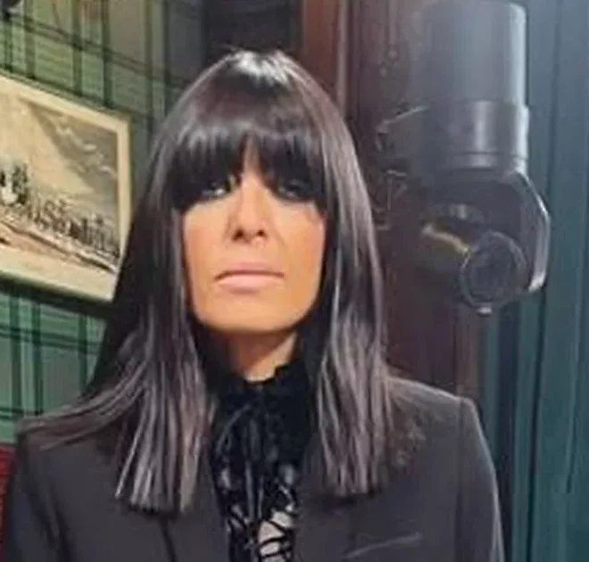 Claudia Winkleman’s The Traitors £44 shaping leggings are perfect for cold weather