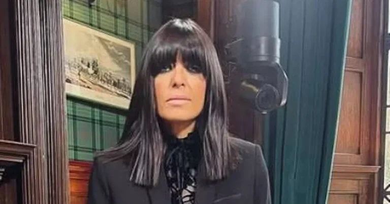 Claudia Winkleman’s The Traitors £44 shaping leggings are perfect for cold weather