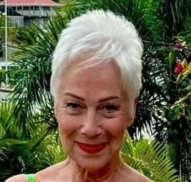 Denise Welch, 66, stuns in swimsuit snap on holiday after shedding 2.5st in nine weeks