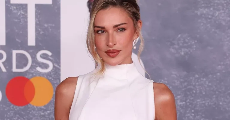 Zara McDermott and Louis Tomlinson romance confirmed with romantic date after Sam Thompson split