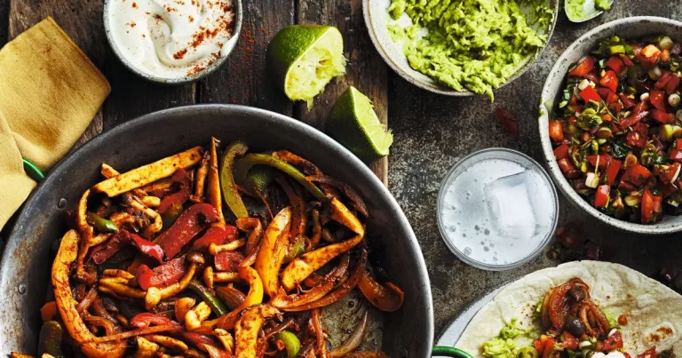 Speedy mixed pepper vegan fajitas ready in just 10 minutes – recipe