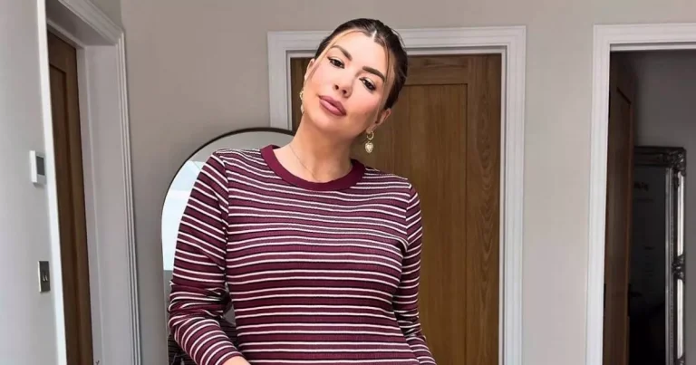 Olivia Bowen’s go-to maternity dress is a Topshop bargain that stretches with your bump