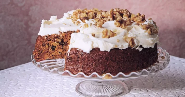 Treat your mum to this decadent Mother’s Day carrot, spice and candied ginger cake in 6 easy steps – recipe