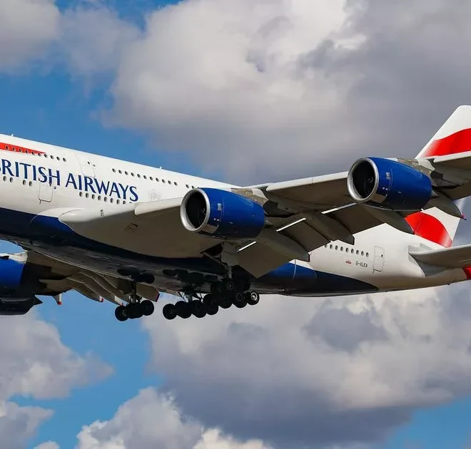 Heathrow flights cancelled to ‘ensure silence’ during Queen’s coffin procession