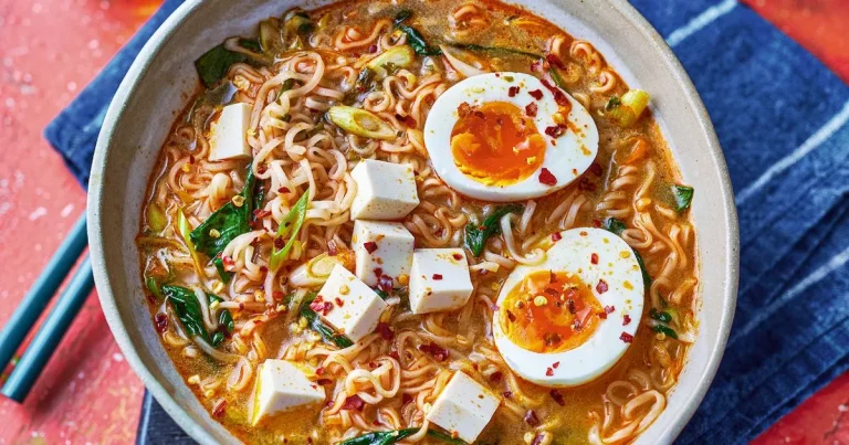 Speedy and spicy lunchtime noodles in just 5 minutes – recipe