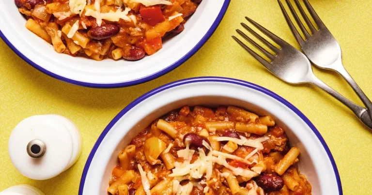 Save money with budget recipes from Pinch of Nom – the meatball mash bake is amazing