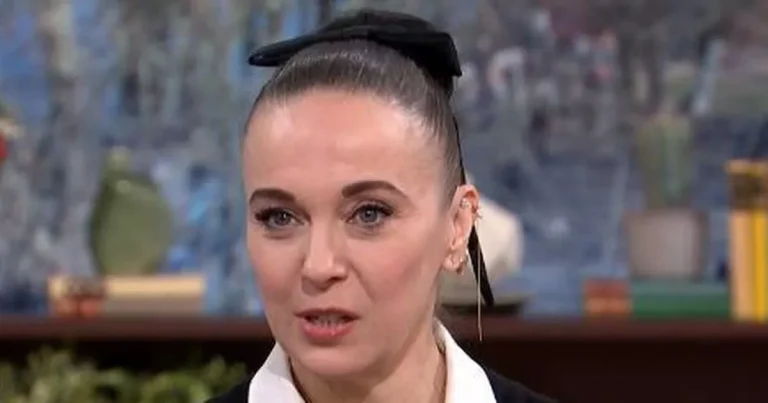 Emotional Amanda Abbington says ‘I don’t regret what happened’ after ‘tricky’ year