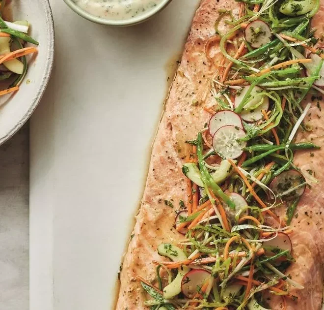 Mary Berry’s ‘perfect’ salmon dinner for ten that cooks in just 30 minutes